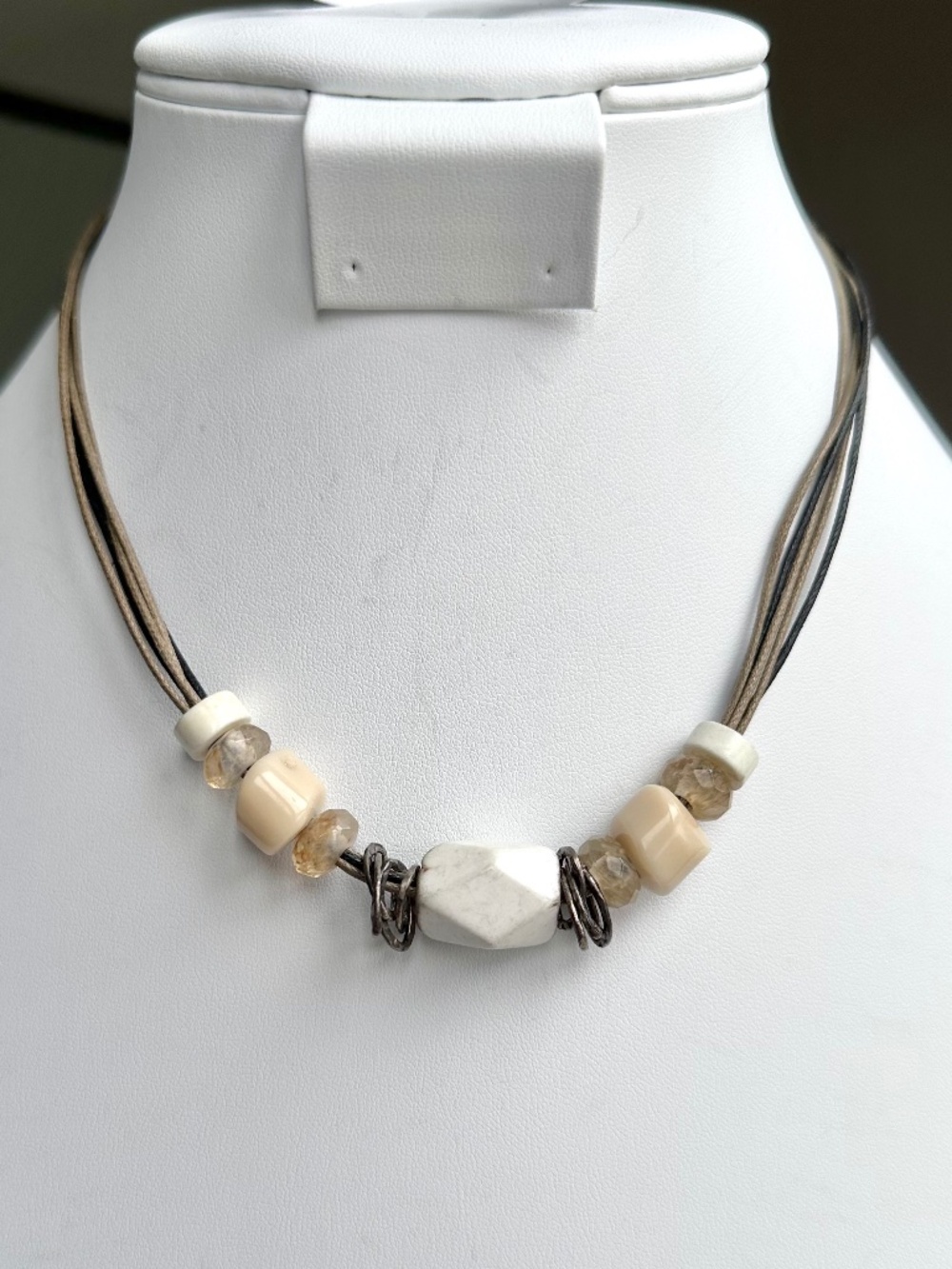NWT Peyote Bird Free Spirit 14" White Buffalo Leather Cord Choker Necklace .925